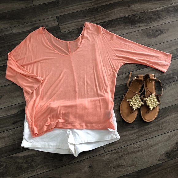 AE Soft Khaki Shorts - Picture 11 of 12